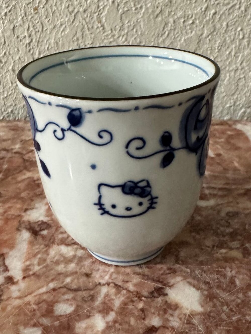 🌸 New In Box - Authentic Sanrio Hello Kitty Blue Rose Teacup 🌸